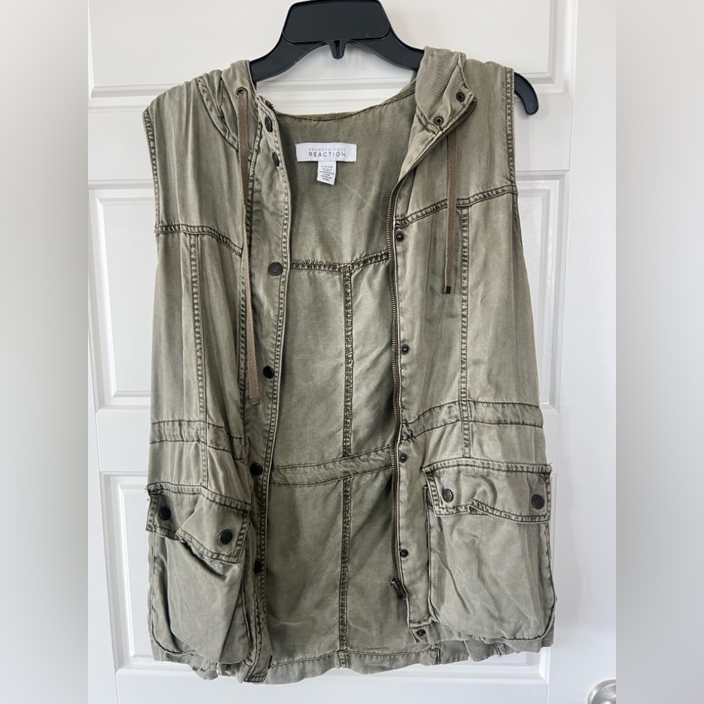 Kenneth Cole distressed army green vest